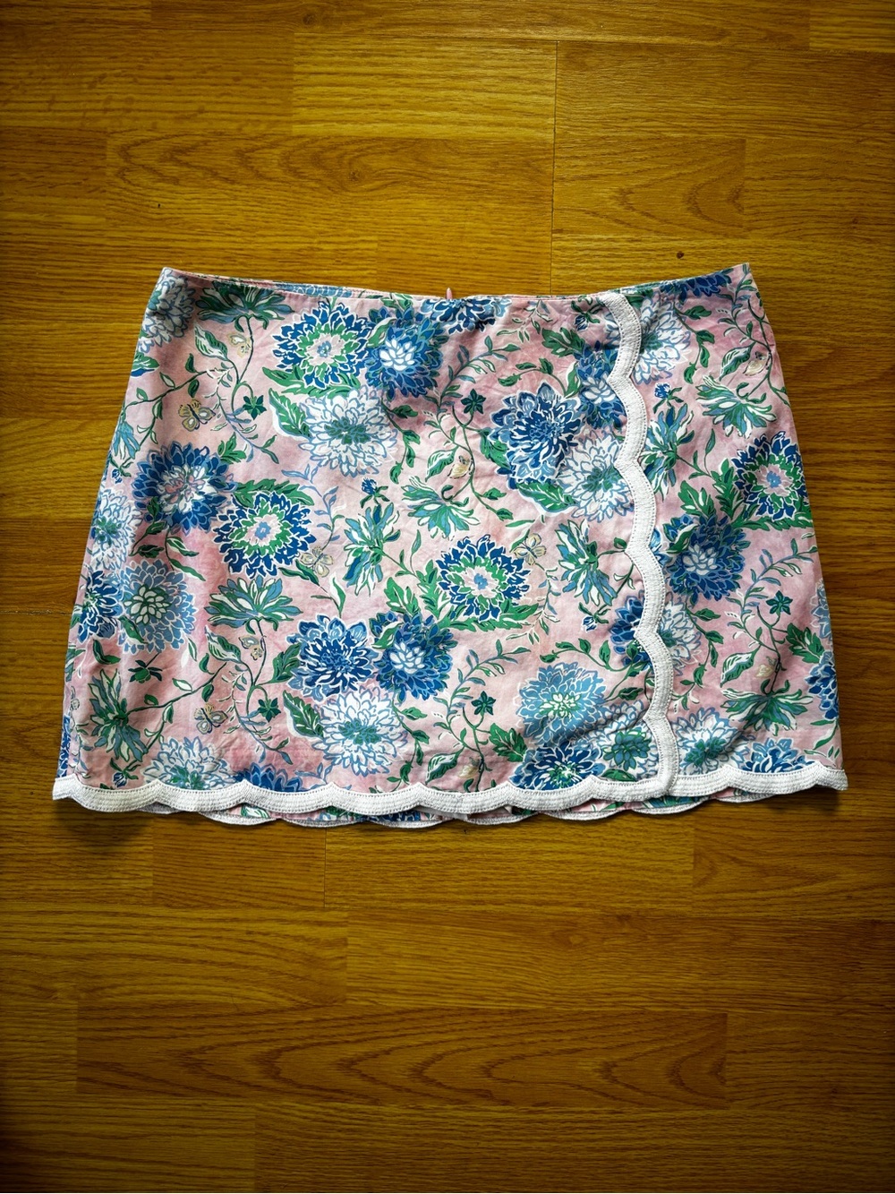 Lily Pulitzer skort preppy 6 summer pink and blue floral scallop hem summer vaca